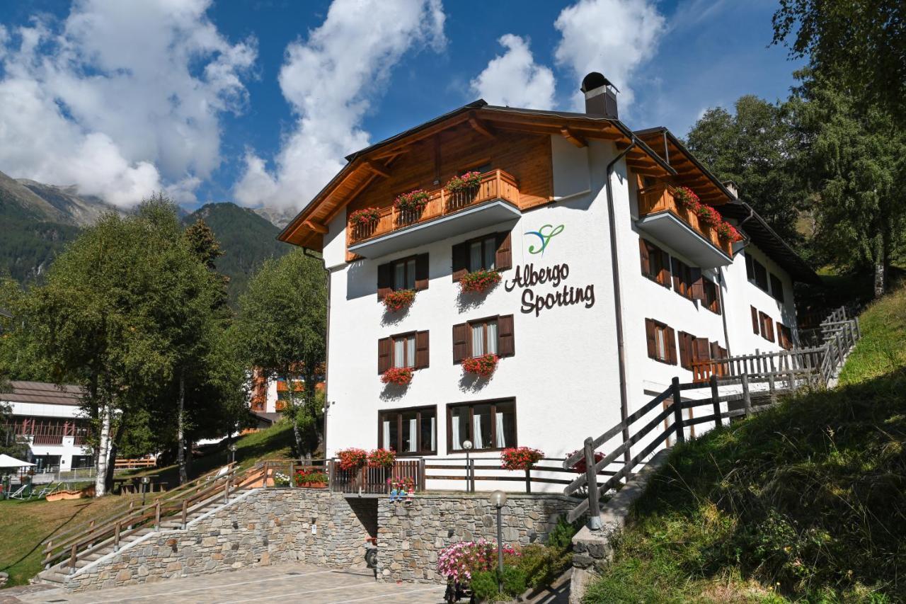 פיו פונטי Albergo Sporting מראה חיצוני תמונה