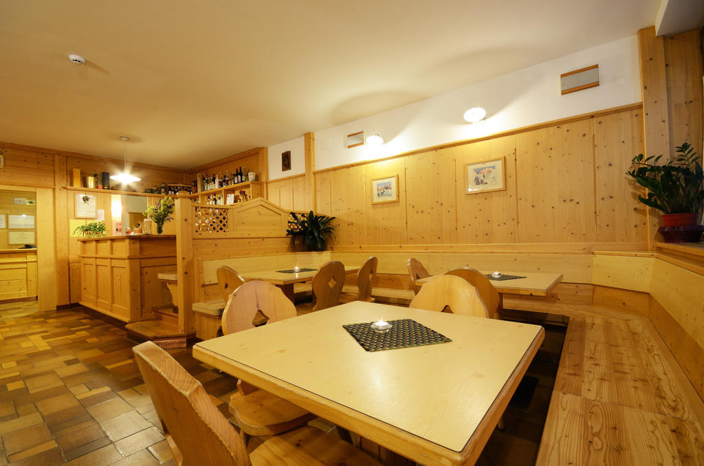 פיו פונטי Albergo Sporting מראה חיצוני תמונה